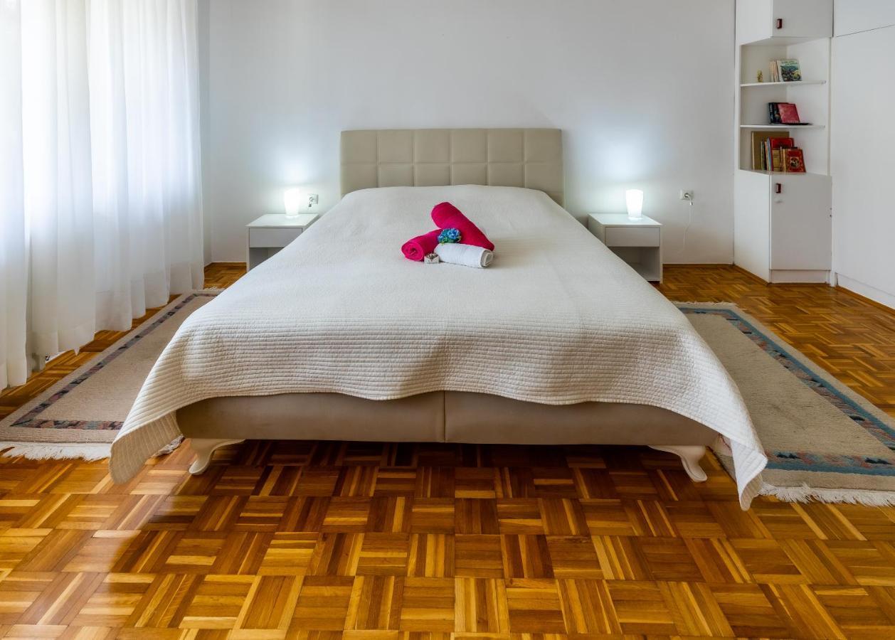 Apartmán Avlija Garden Gem SJJ Exteriér fotografie